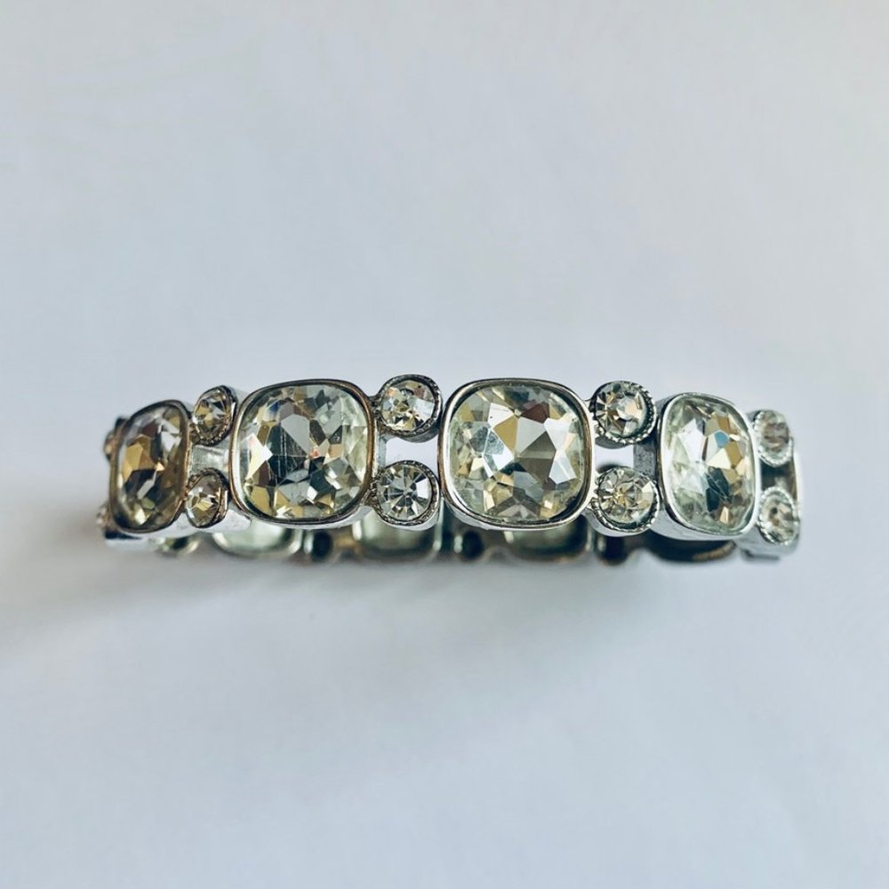 Premier Designs Silver Rhinestone Stretch Bracelet